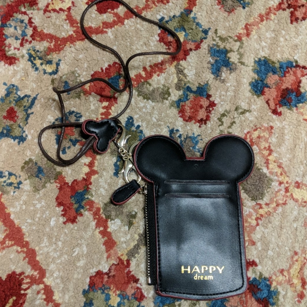 Happy Dream ID  holder